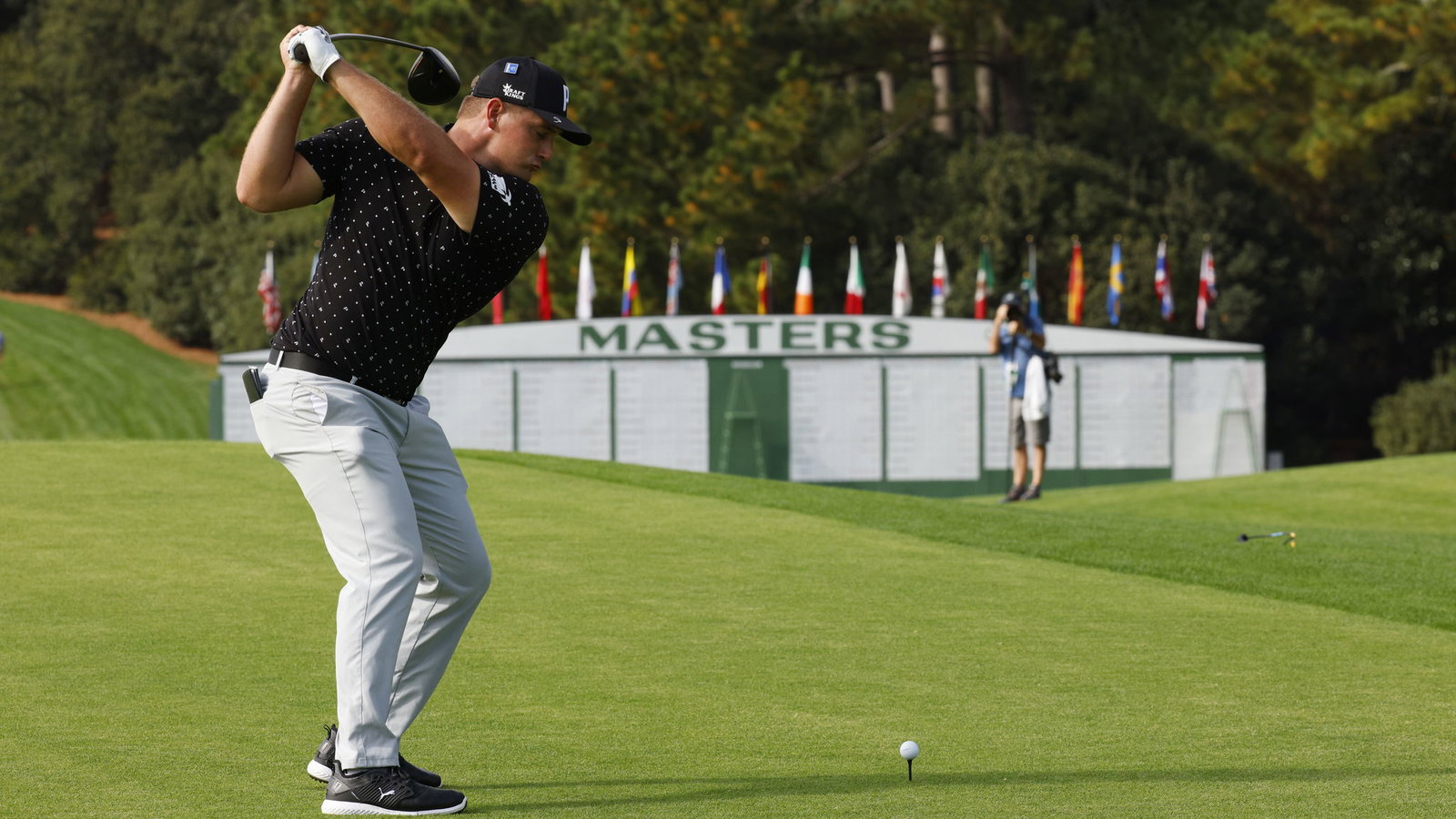 The Masters: Bryson DeChambeau is already sending bombs around Augusta!